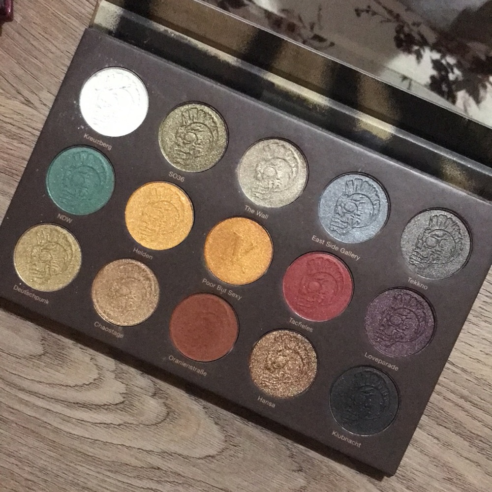 INSANE PIGMENT & SMOOTH - NOMAD Berlin Underground